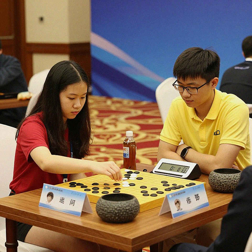 Giải mã Scotch opening: Kasparov 2026, video của Mikhalchishin và vết nứt tiêu đề