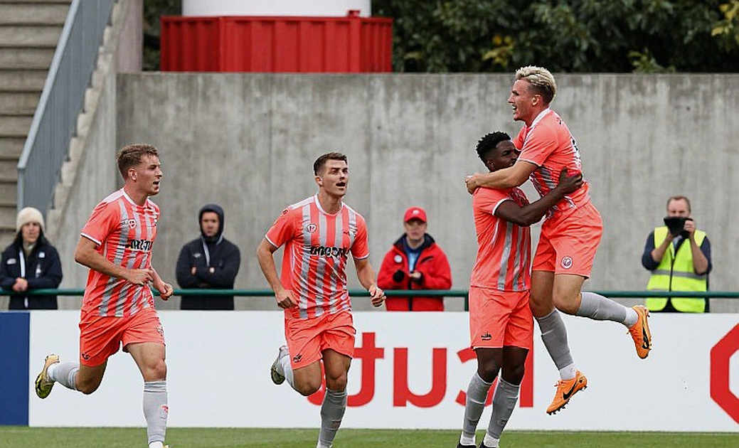 Nam Định 4-0 Đồng Nai City: mười ba phút sau giờ nghỉ và cổ tức từ độ sâu đội hình