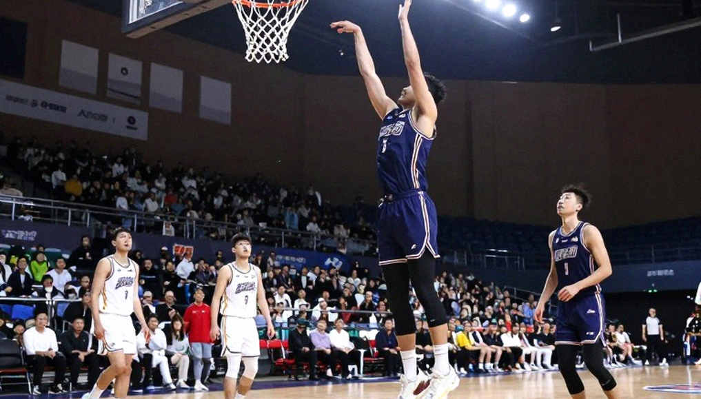 Knicks ký năm hợp đồng Exhibit 9: Bài toán suất đứng khi roster 15 người đã kín Knicks ký năm hợp đồng Exhibit 9: Bài toán suất đứng khi roster 15 người đã kín