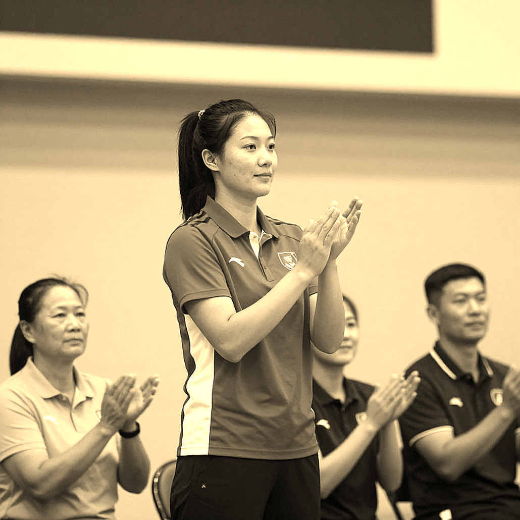 Hoàng Đức trở lại không lấp được khoảng trống sau lưng hàng thủ Việt Nam