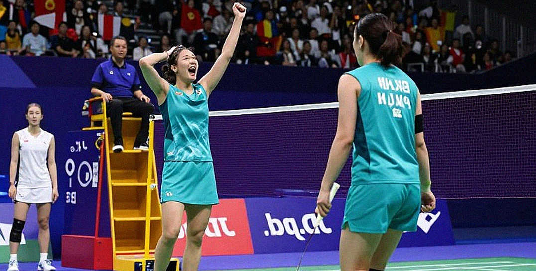 The Sound of the Shuttle in an Empty Analysis Room: Women's Badminton and the Data Gap The Sound of the Shuttle in an Empty Analysis Room: Women's Badminton and the Data Gap