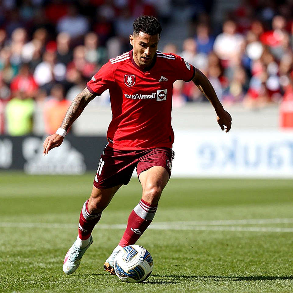 Lằn ranh Malaysia: Khi lòng kiên nhẫn với John Herdman được định nghĩa bằng một trận đấu