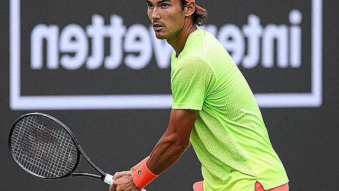 Áp Lực Từ Những Con Số Không Tồn Tại: Zverev, Alcaraz Và Lỗ Hổng Dữ Liệu Tại Asian Swing 2026 Áp Lực Từ Những Con Số Không Tồn Tại: Zverev, Alcaraz Và Lỗ Hổng Dữ Liệu Tại Asian Swing 2026