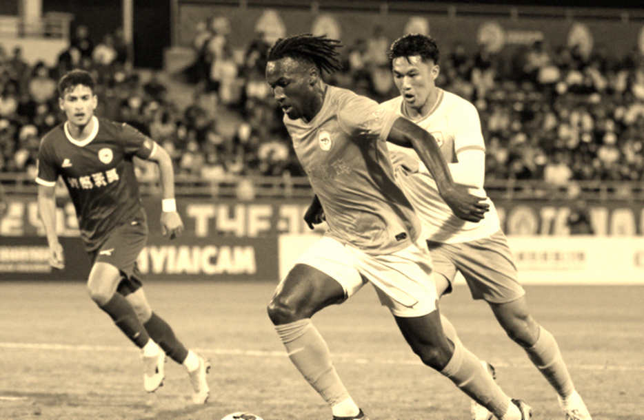 Cột trống ở V.League: những người không bao giờ xuất hiện trong biên bản Cột trống ở V.League: những người không bao giờ xuất hiện trong biên bản