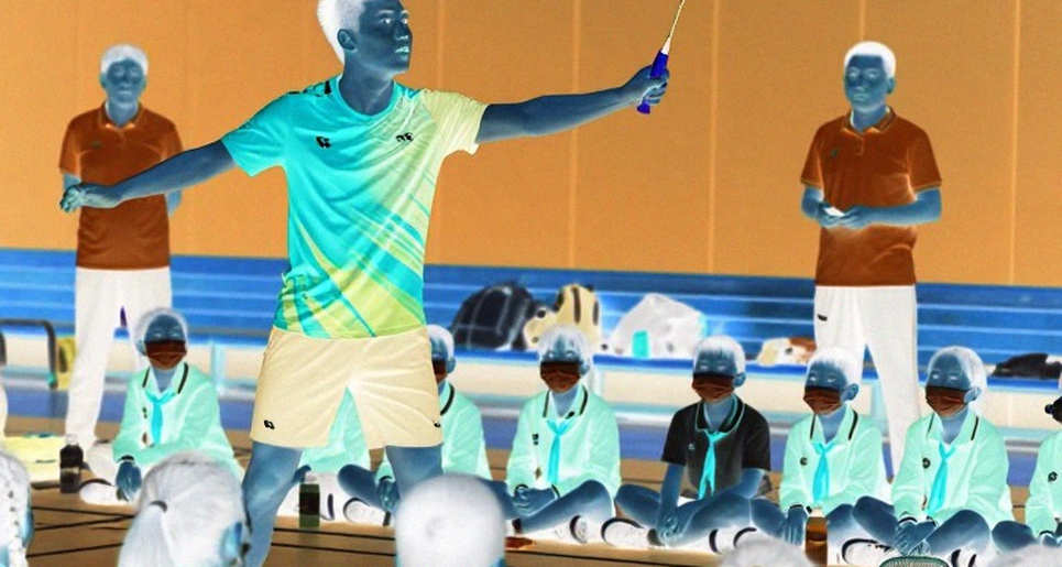 Nguyễn Tiến Minh vượt qua Nguyễn Hoàng Thái Sơn ở vòng loại Vietnam Open 2026 Super 100