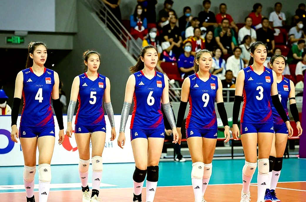 Cầu thủ 13 tuổi Qatar gây sốc với 12 điểm và 5 đòn chặn bóng ở Asian Championship Cầu thủ 13 tuổi Qatar gây sốc với 12 điểm và 5 đòn chặn bóng ở Asian Championship