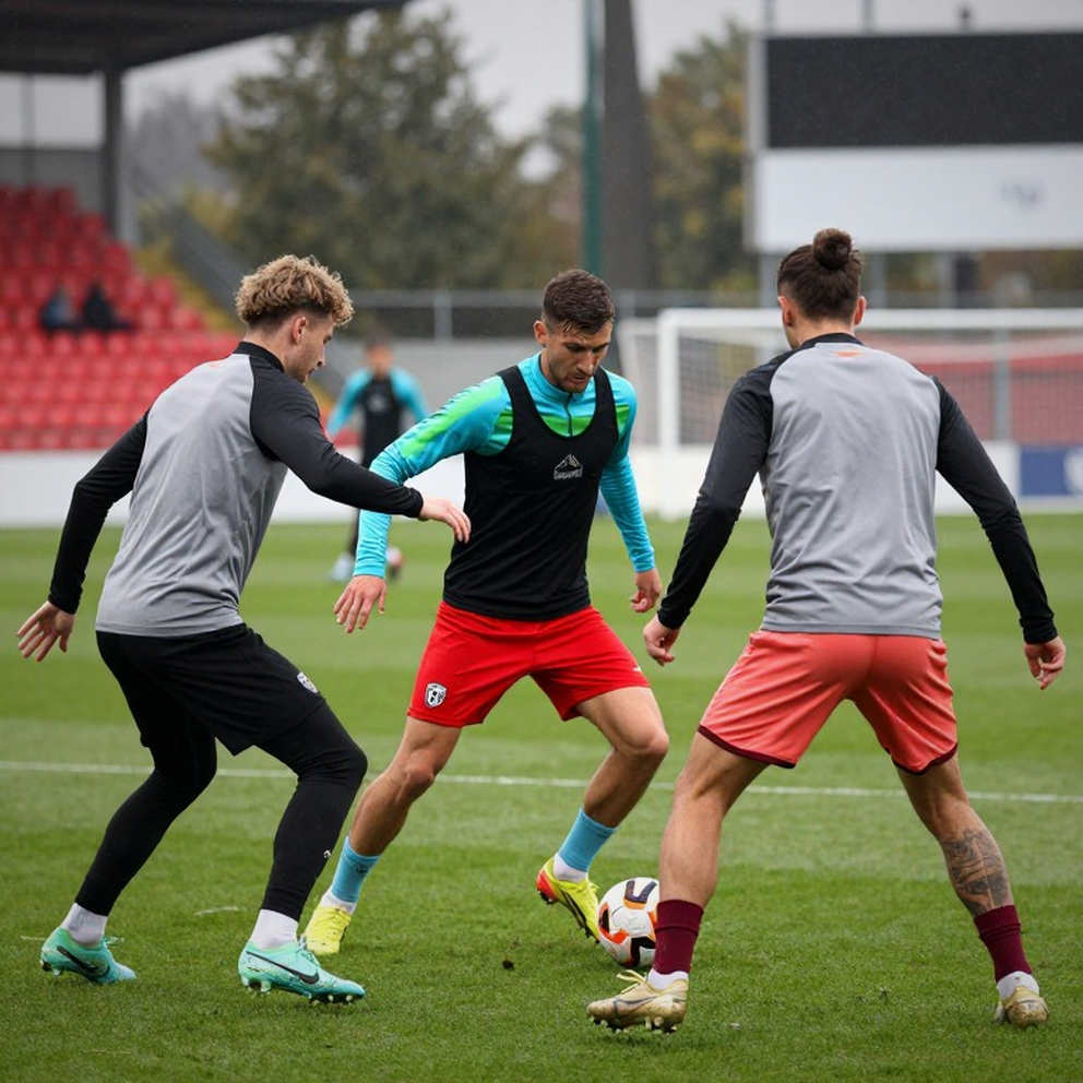 Gakpo's 17th Minute: The 'FIFA Virus' Chain and Liverpool's Attacking Gap That Cannot Be Patched in Time Gakpo's 17th Minute: The 'FIFA Virus' Chain and Liverpool's Attacking Gap That Cannot Be Patched in Time