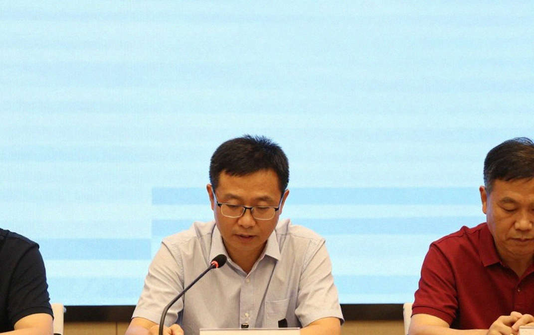 Ấn Độ lần đầu vô địch Olympiad cờ vua 2026: cú đúp vàng ở Budapest Ấn Độ lần đầu vô địch Olympiad cờ vua 2026: cú đúp vàng ở Budapest