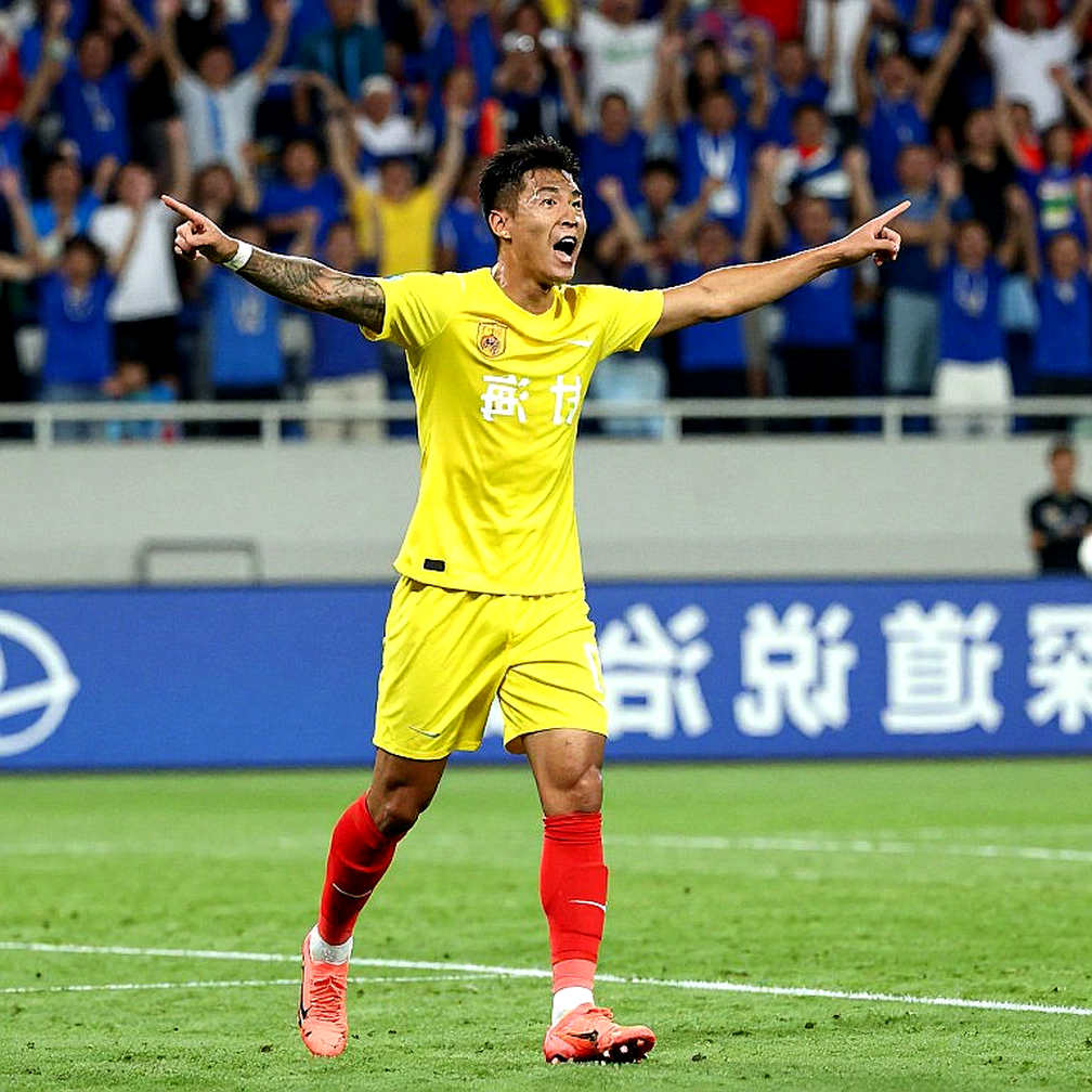 Mùa giải thường niên V-League: Nhịp cầu thủ trẻ bị kẹt giữa những bản hợp đồng cho mượn Mùa giải thường niên V-League: Nhịp cầu thủ trẻ bị kẹt giữa những bản hợp đồng cho mượn