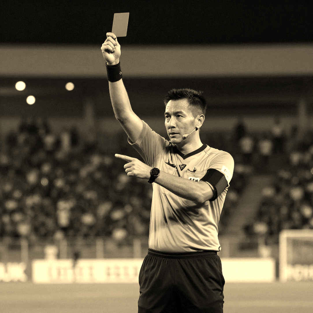 Van Hau's Knee and the 'Second Phase' Problem Vietnamese Football Refuses to Solve Van Hau's Knee and the 'Second Phase' Problem Vietnamese Football Refuses to Solve