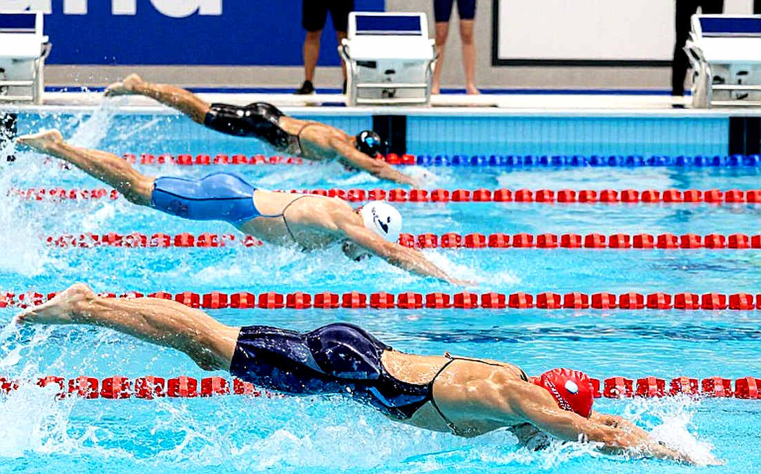 Giải phẫu bộ khung một học viện bơi: Tuna Swim Club và phép tính ẩn sau bản mô tả công việc
