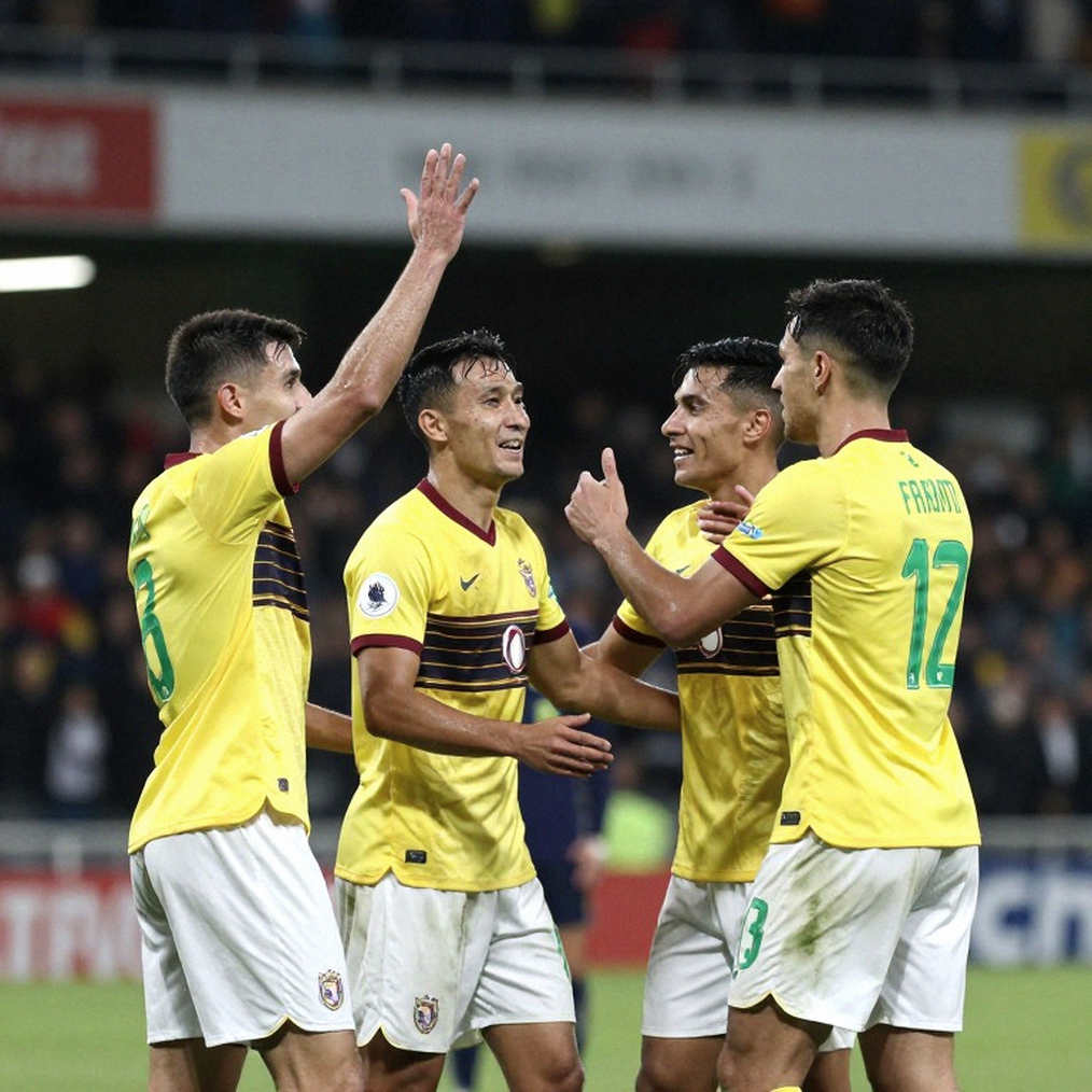 Bournemouth thắng Real Sociedad: Petrovic cứu một đêm lịch sử, và cứu luôn một thói quen xấu Bournemouth thắng Real Sociedad: Petrovic cứu một đêm lịch sử, và cứu luôn một thói quen xấu