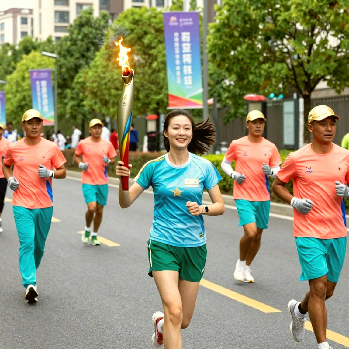Khi dữ liệu bóng đá im lặng: Bài học từ một bản phân tích rỗng Khi dữ liệu bóng đá im lặng: Bài học từ một bản phân tích rỗng