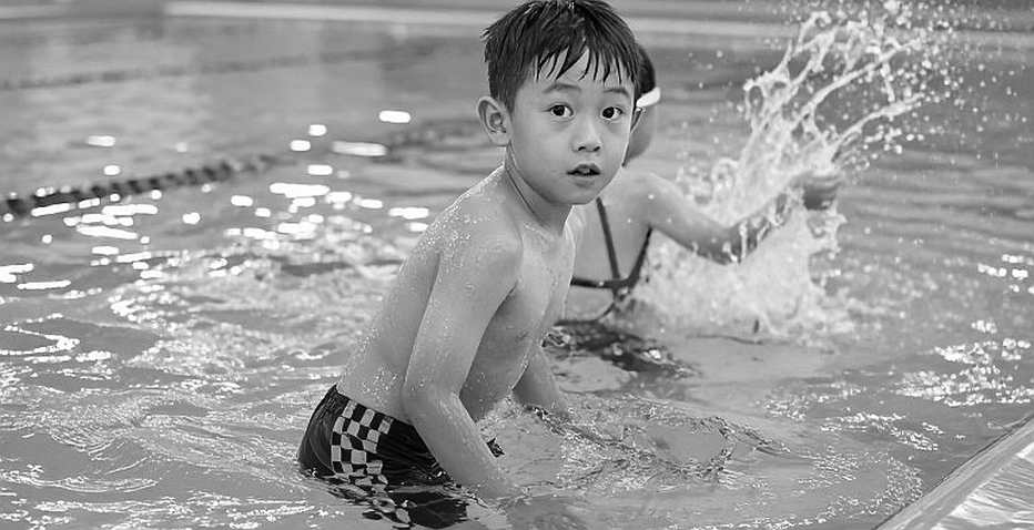 0,11 giây và 700 chiếc ghế: Alex Shackell, Lorne Wigginton và trận mở màn của College Swimming League 0,11 giây và 700 chiếc ghế: Alex Shackell, Lorne Wigginton và trận mở màn của College Swimming League