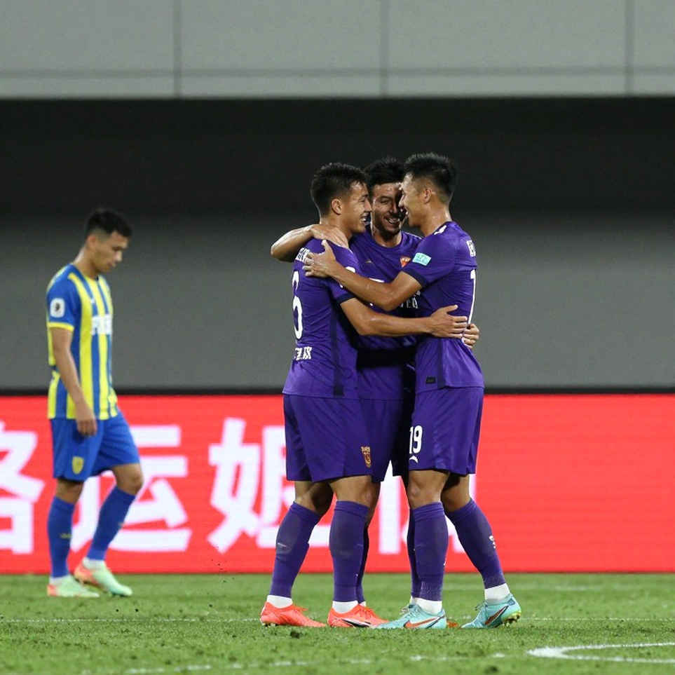 U23 Việt Nam giữ số phận trong tay: Một điểm trước Uzbekistan là đủ, nhưng bóng đá không tính bằng phép cộng U23 Việt Nam giữ số phận trong tay: Một điểm trước Uzbekistan là đủ, nhưng bóng đá không tính bằng phép cộng