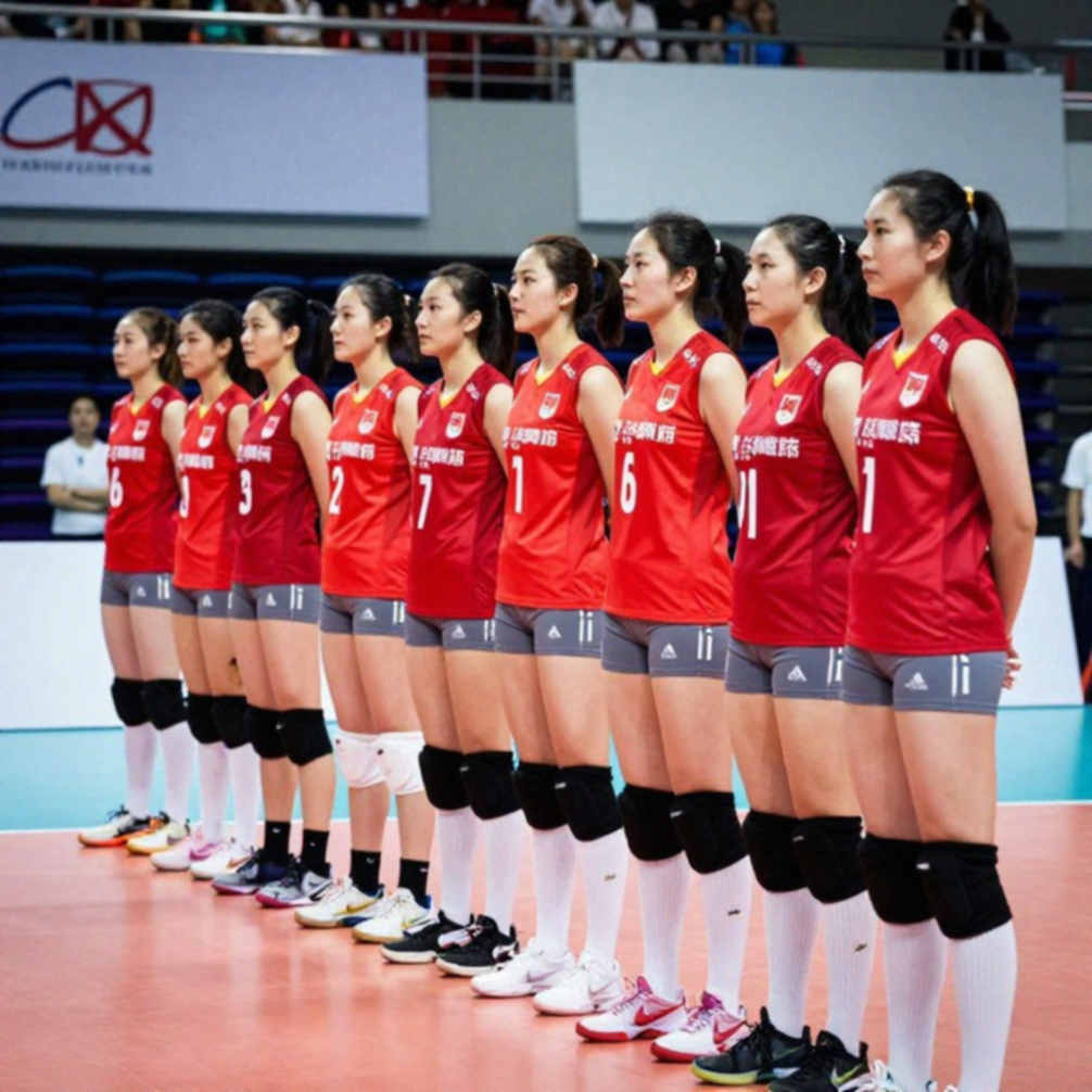 Kentucky hạ Louisville 3-1 ở derby Bluegrass: Cú lội ngược dòng từ .079 lên .420
