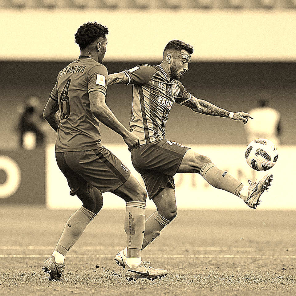Vì sao Nhật Bản không thể 'sản xuất' Pedri và Iniesta? Nút thắt nằm ở môi trường, không phải tài năng Vì sao Nhật Bản không thể 'sản xuất' Pedri và Iniesta? Nút thắt nằm ở môi trường, không phải tài năng