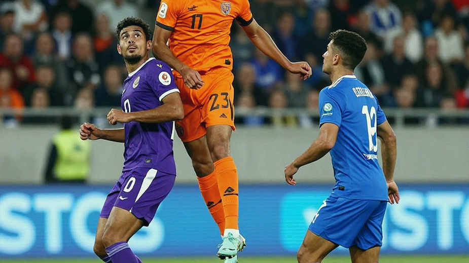 The East Java Derby: Seven Goals in Two Games and the Trap of Pretty Numbers The East Java Derby: Seven Goals in Two Games and the Trap of Pretty Numbers