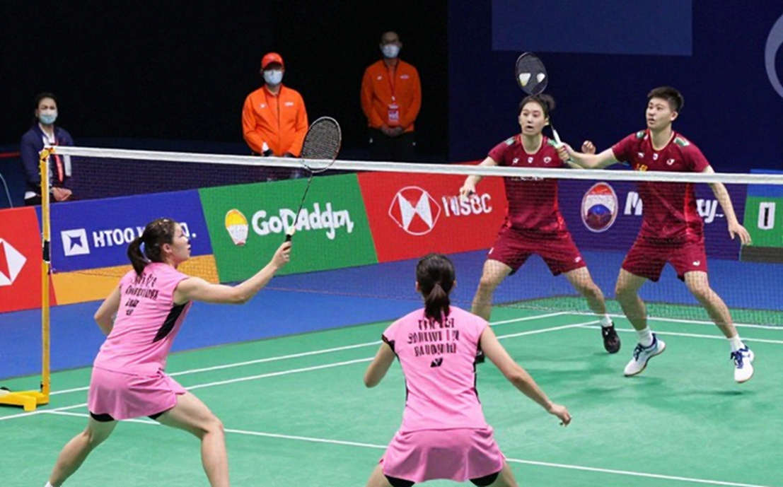 Nine Analytical Dimensions, Nine Blank Spaces: Vietnamese Badminton and the Injury-Record Problem