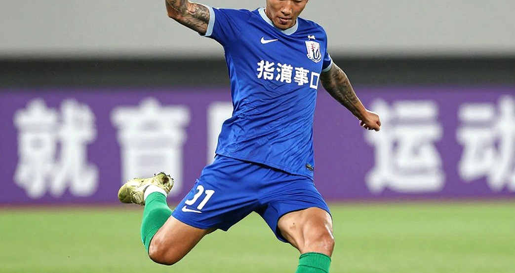 Nguyen Dinh Bac, Khuat Van Khang, and the Three-Year Gap Nobody Fills in the V.League Nguyen Dinh Bac, Khuat Van Khang, and the Three-Year Gap Nobody Fills in the V.League