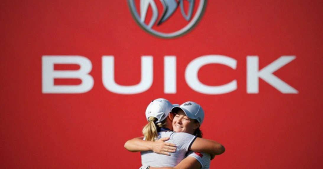Peter Uihlein bỏ cuộc giữa chừng tại Q-School: Tín hiệu cho cuộc thoái trào của LIV Golf? Peter Uihlein bỏ cuộc giữa chừng tại Q-School: Tín hiệu cho cuộc thoái trào của LIV Golf?